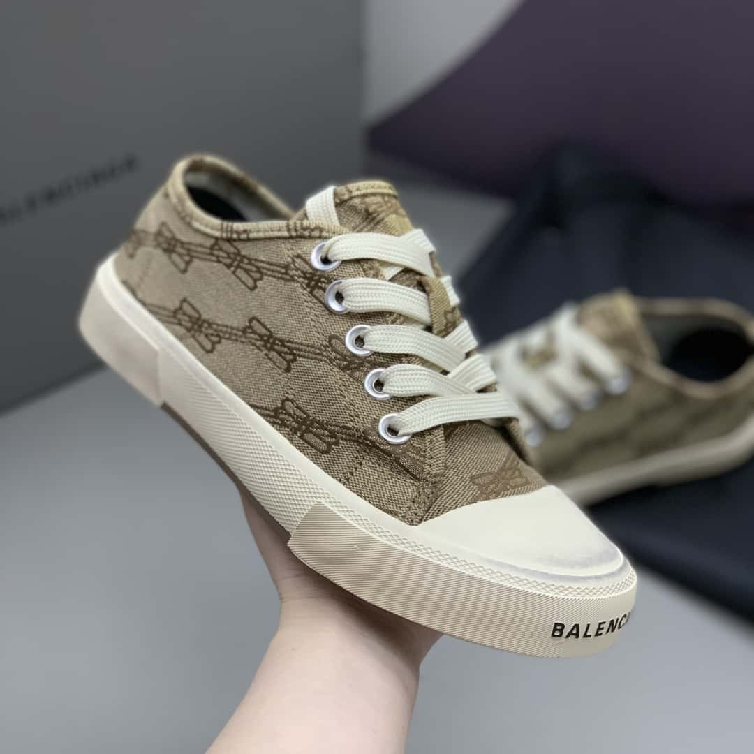 BALENCIAGA Paris Paris Couple Canvas Shoes