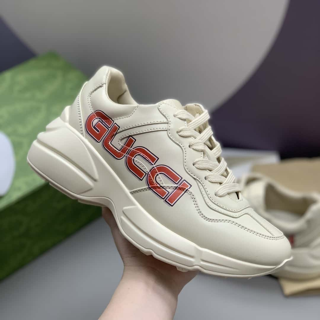 GUCCI Retro sneakers for men and women