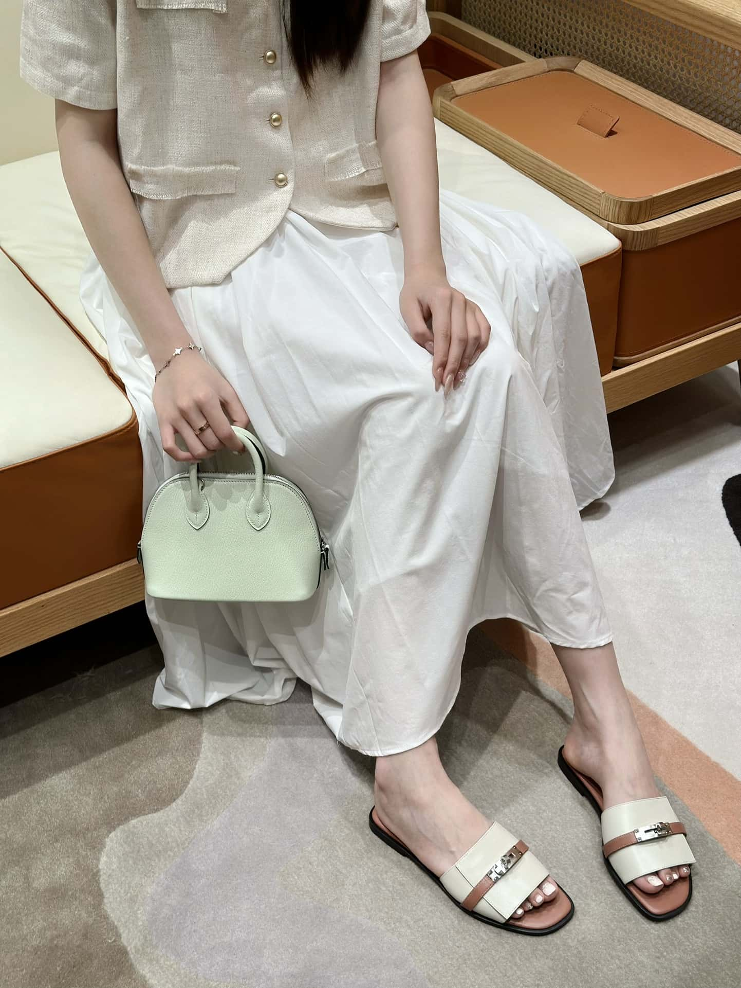 Hermès 183kelly sandals Gigi plain/Swift milkshake white/ck10/Craie/Nude pink