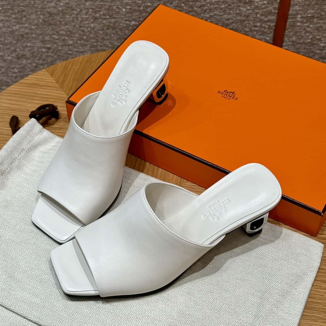 Hermès 122 lconique 60 sandals pure white/01/Blanc calfskin/Nappa